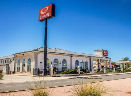 Quality Inn Winslow I-40