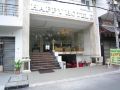 happy-hotel-2