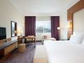 pullman-dubai-jumeirah-lakes-towers