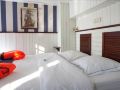 boat-hotel-de-barge