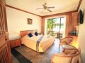 in-on-the-beach-hotel-phuket