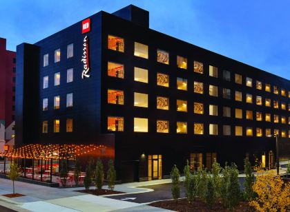 Radisson Red Minneapolis Downtown