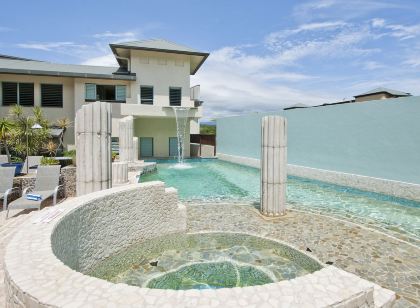 Mantra in the Village Port Douglas