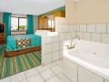super-8-by-wyndham-denver-stapleton
