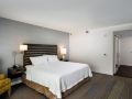 hampton-inn-and-suites-by-hilton-seattle-northgate