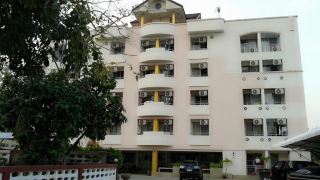 m-in-korat-service-apartment