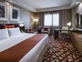 crowne-plaza-dubai-deira-an-ihg-hotel
