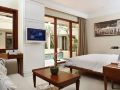 seminyak-lagoon-all-suites-hotel