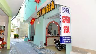 seven-sea-hotel