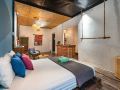 holo-opera-saigon-serviced-homestay