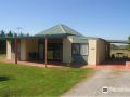 ripples-n-tonic-farmstay
