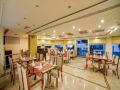 royal-sarovar-portico