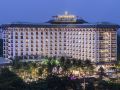chatrium-hotel-royal-lake-yangon