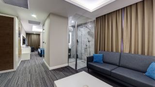 the-menord-hotel