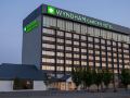 wyndham-garden-at-niagara-falls