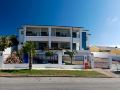 ahoy-boutique-hotel