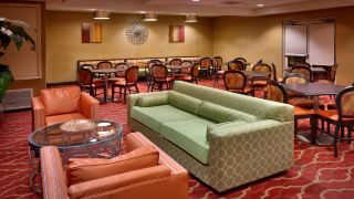 holiday-inn-express-and-suites-mesquite