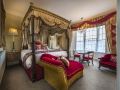 the-golden-fleece-hotel