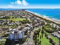 beachside-resort-kawana-waters