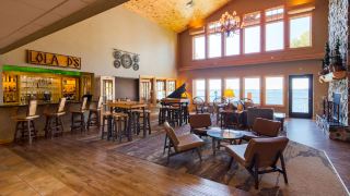 best-western-premier-the-lodge-on-lake-detroit