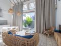 white-studio-villa