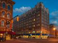 hampton-inn-indianapolis-downtown-across-from-circle-centre