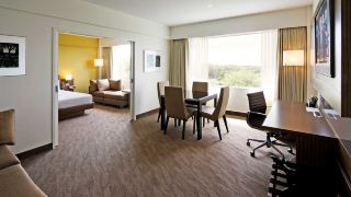 novotel-auckland-ellerslie
