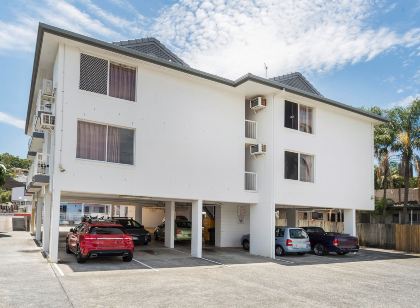 Sunshine Beach Resort