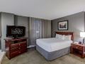 hotel-faubourg-montreal-centre-ville-downtown