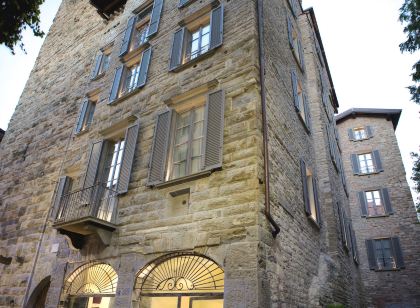 GombitHotel