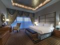 officers-club-and-hotel