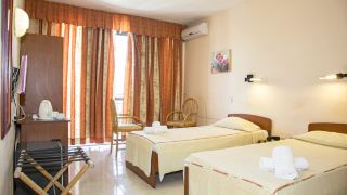 relax-inn-hotel