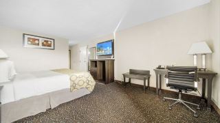 baymont-by-wyndham-muncie-near-ball-state-university