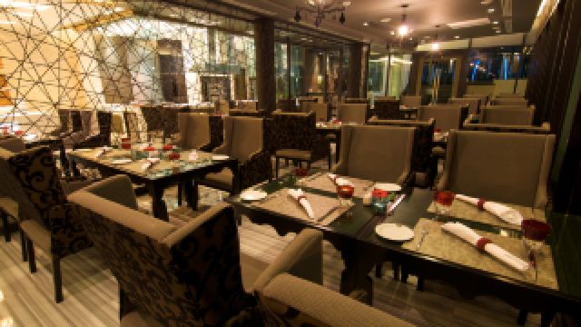 z-through-by-the-zign-hotel