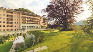 resort-collina-d-oro-agra