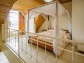 harlequin-suites-hotel