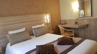 hotel-champerret-elysees