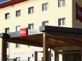 ibis-como