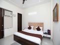 oyo-13555-niketan-medanta
