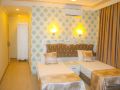 deluxe-newport-hotel