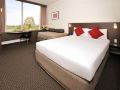 ibis-melbourne-glen-waverley