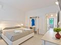 gregory-peck-beach-break-apartments