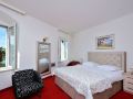 hotel-adriana