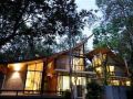 villa-thalanena-by-the-beach