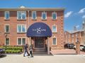 the-sire-hotel-lexington-tapestry