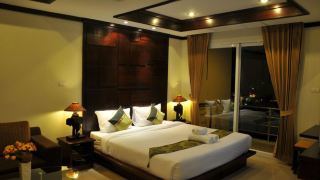 boonjumnong-modern-apartment