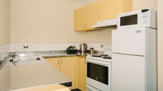 clearbrook-motel-and-serviced-apartments