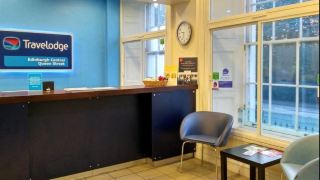 travelodge-edinburgh-central-queen-street