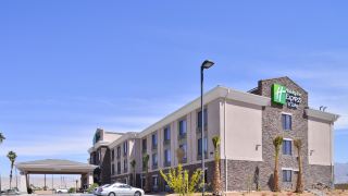 holiday-inn-express-and-suites-indio-coachella-valley