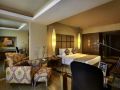 taj-club-house